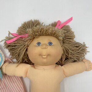 CPK Pretty Crimp n Curl Doll Plush 1991 Cabbage Patch Kids Blue Eyes Earrings